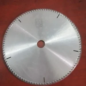 Lưỡi cưa Yuehong