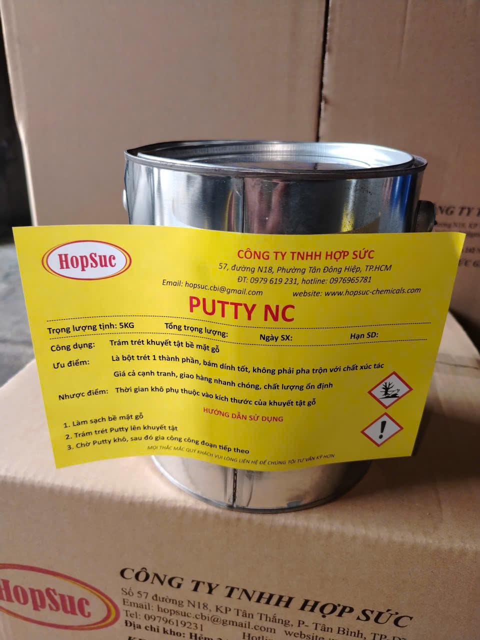 Keo trám gỗ 2 thành phần - ít co ngót, chịu lực, chà nhám và sơn phủ tốt